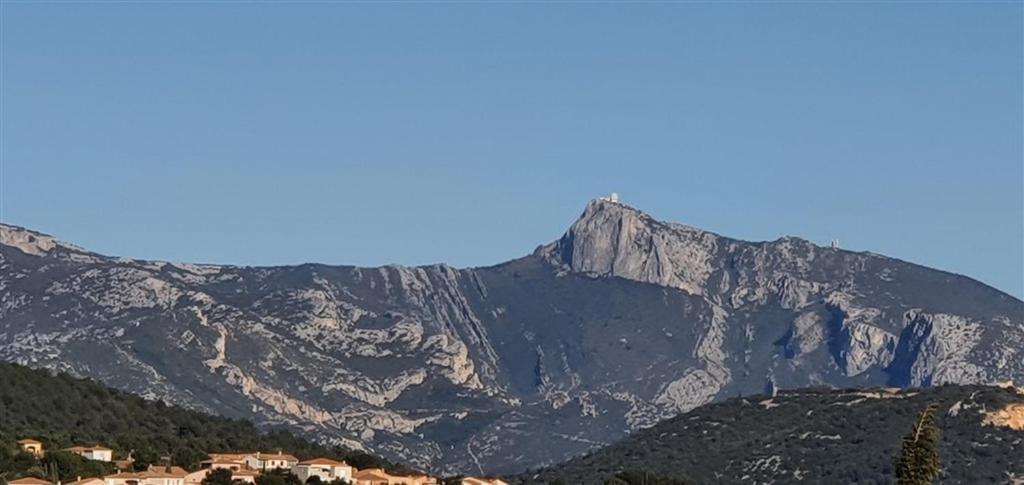 Villa T3 A 10' De Cassis - Piscine Privee Et Cuisine D'Ete Exterieure Carnoux-en-Provence Eksteriør bilde